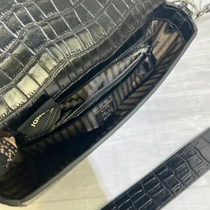 Cheap In Tiffany Black Medium Bag Leather Baguette Crocodile Fendi 0605